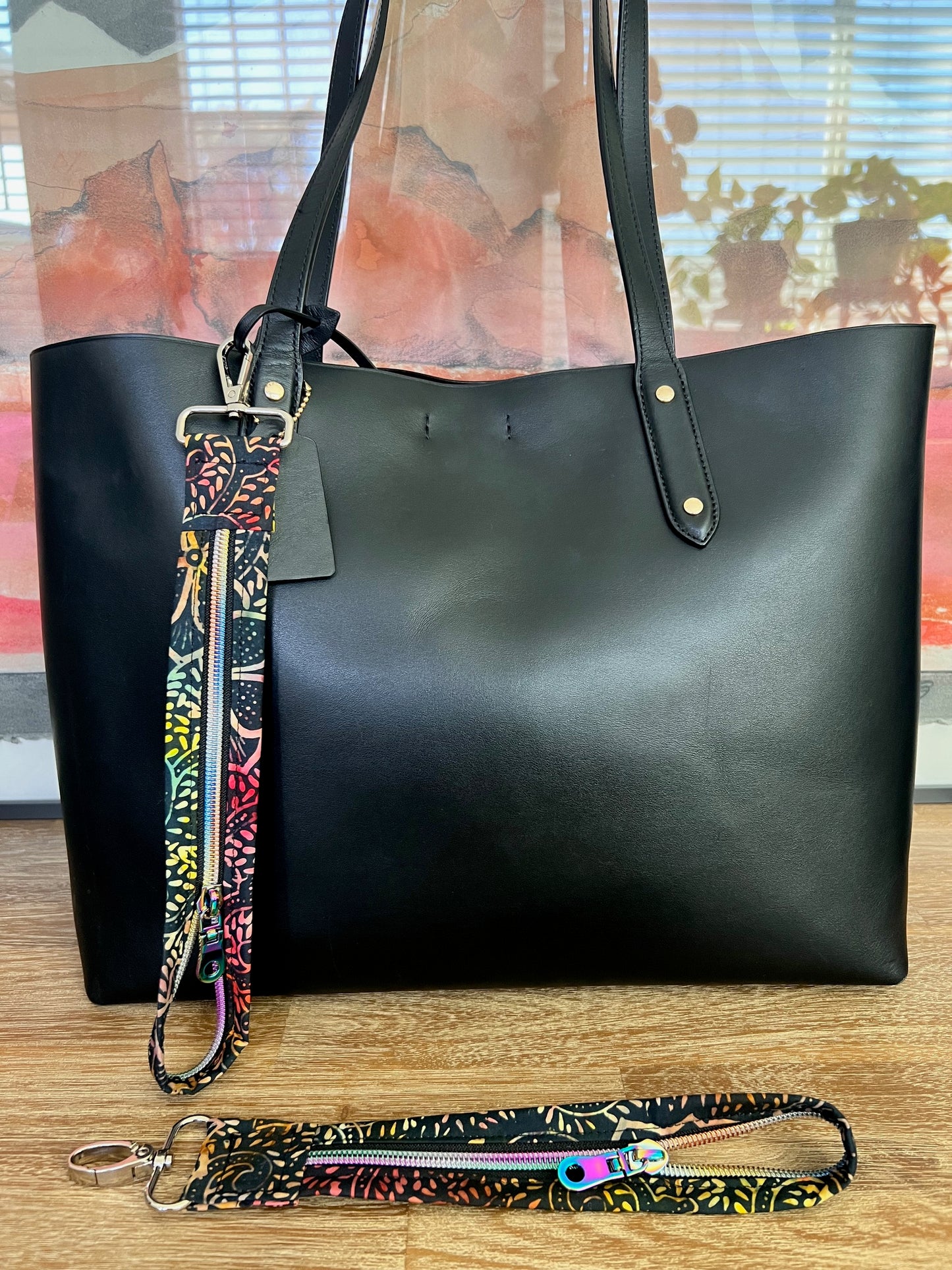 🌈 Nan-Tuckit Zip – Boho Bloom Wristlet 10"