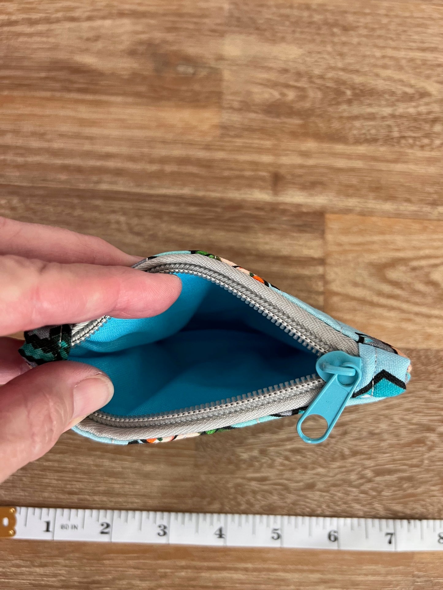 not actual pouch, showing lining color only.
