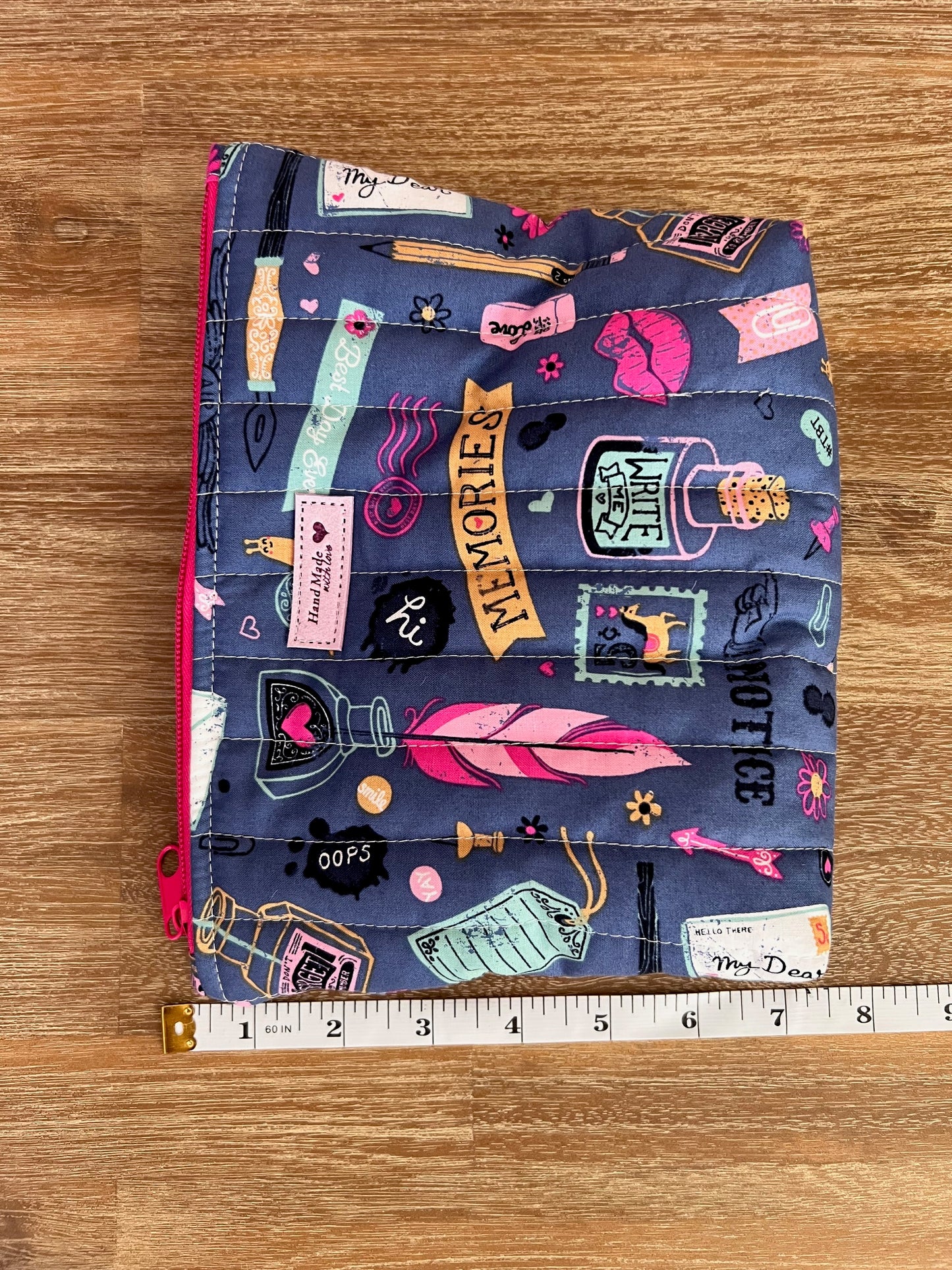 ✍️ “Dear Writer” Makeup & Travel Bag – Handmade Inspiration