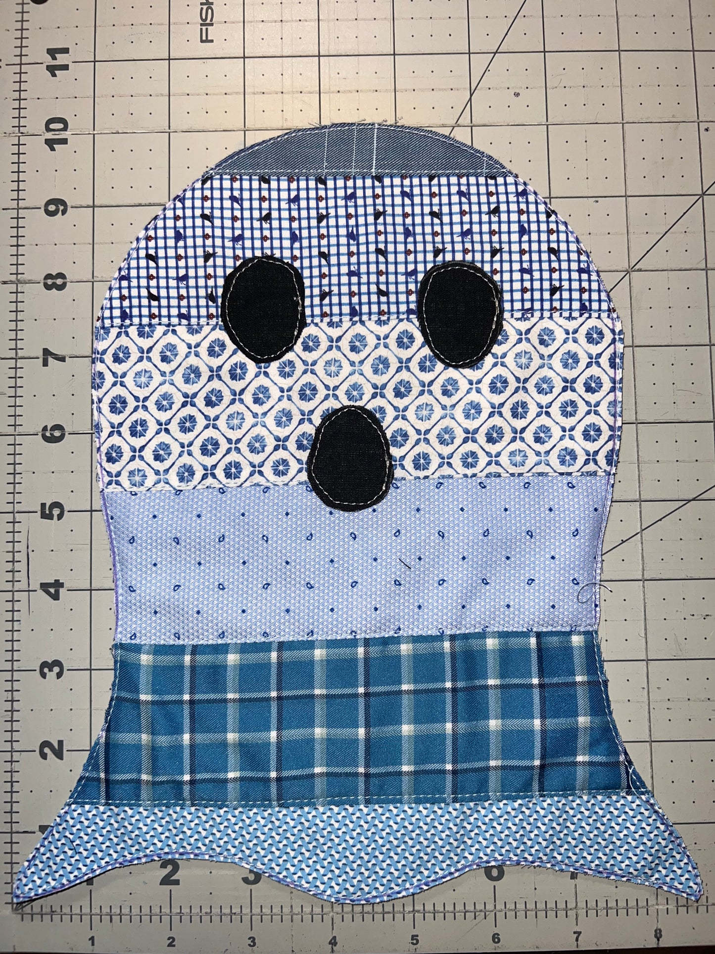 👻 Blue Threads Small Ghost Appliqué – Timeless Textiles with a Playful Spirit