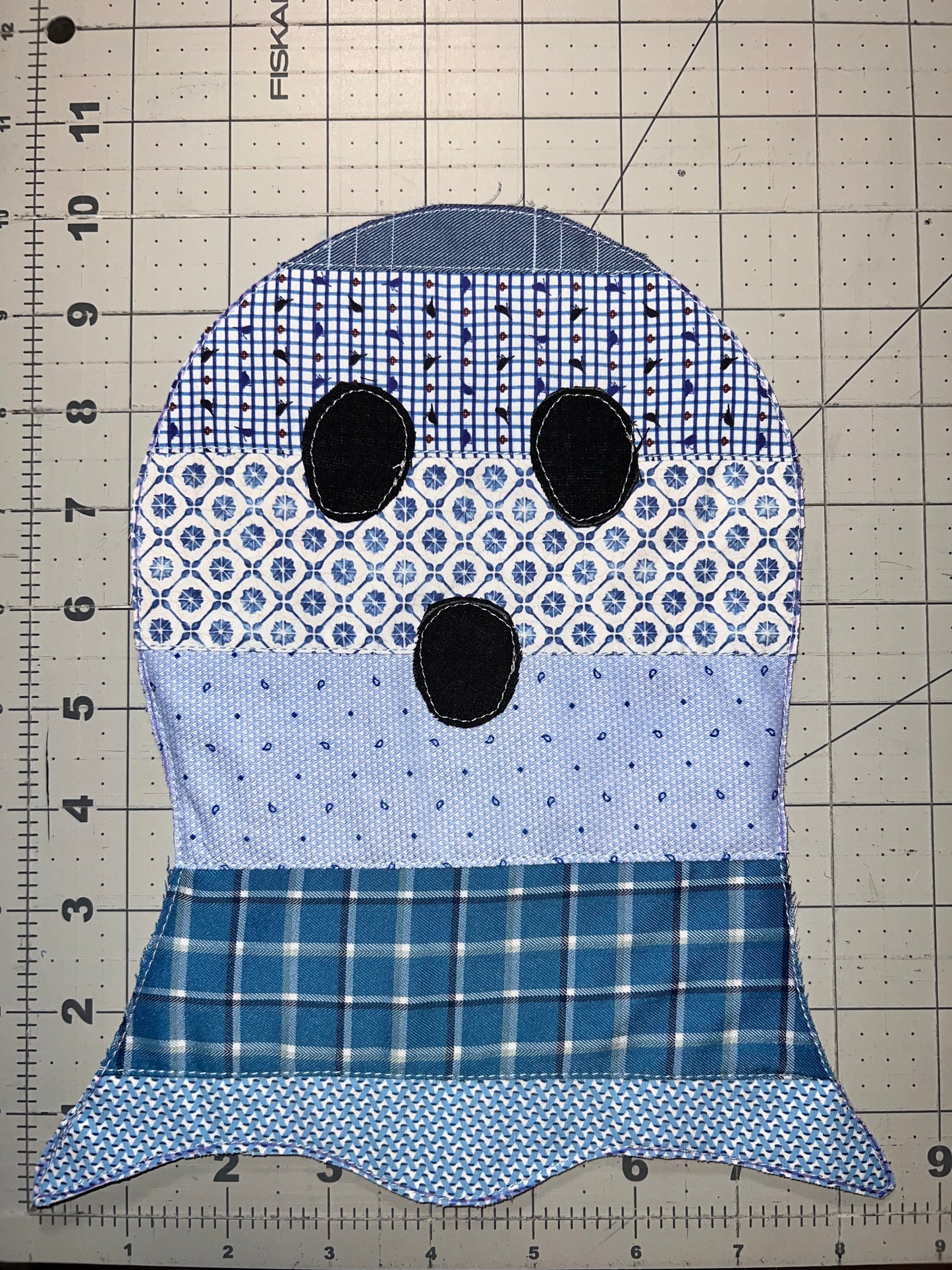 👻 Blue Threads Small Ghost Appliqué – Timeless Textiles with a Playful Spirit