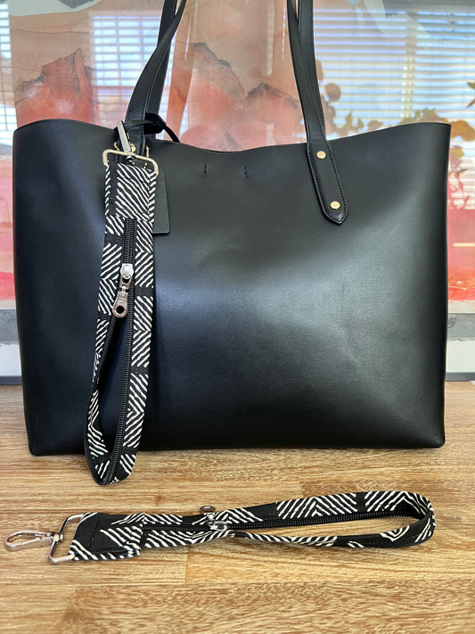 🖤 Nan-Tuckit Zip – Classic Stripe 10"
